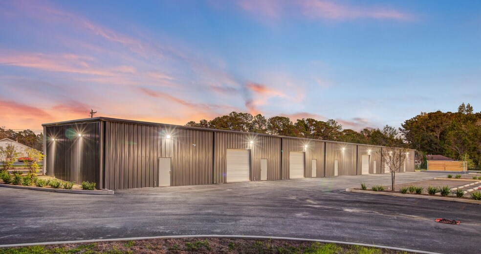 More Photos Of 10359 Highway 78, Summerville Flex For Lease