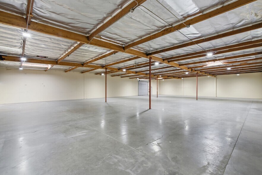 More Photos Of 570 Parrott St, San Jose Warehouse For Lease