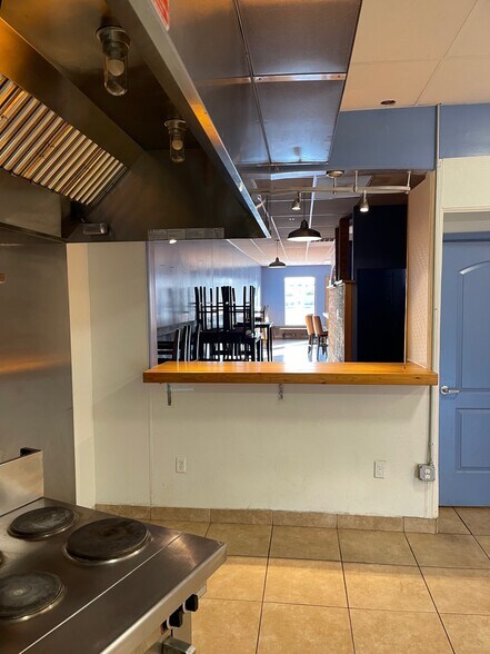 More Photos Of 16842 E Parkview Ave, Fountain Hills Restaurant For Lease