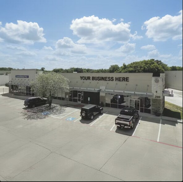 More Photos Of 200-204 E State Highway 114, Roanoke Freestanding For Sale