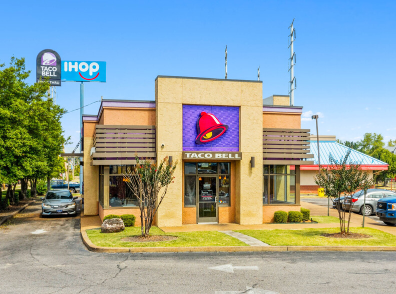 Primary Photo Of 2702 S Perkins Rd, Memphis Fast Food For Sale