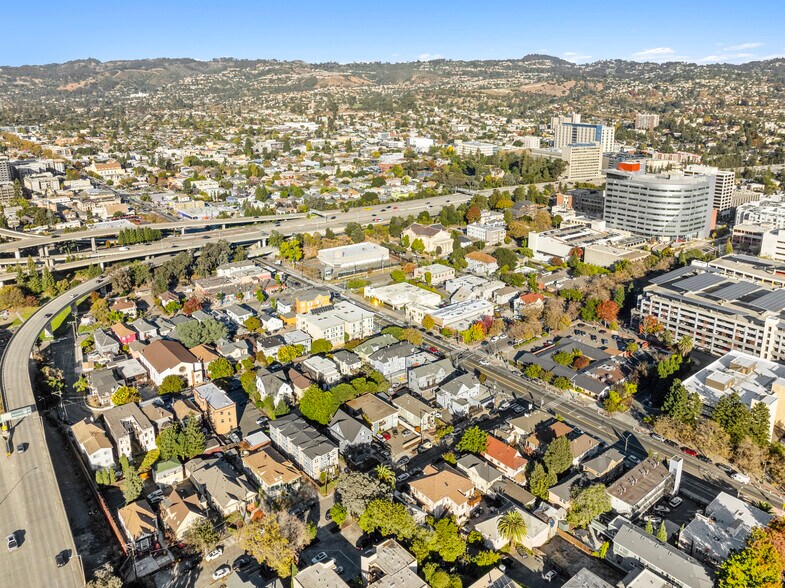 More Photos Of 3227-3231 Telegraph Ave, Oakland Apartments For Sale