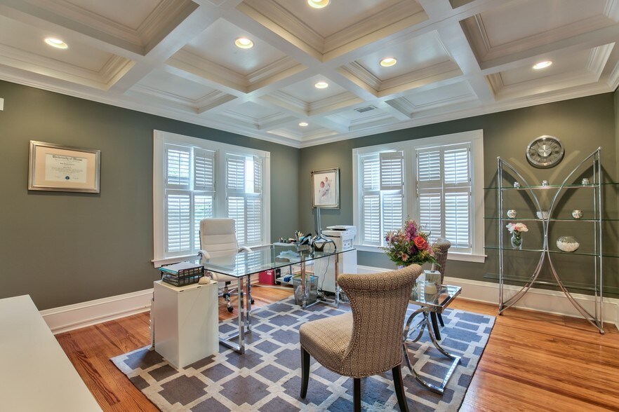 More Photos Of 863 E Park Ave, Tallahassee Office For Lease