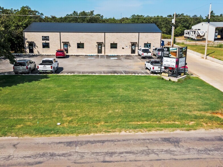 Primary Photo Of 801 S Tyler Ave, Blanchard Office For Sale