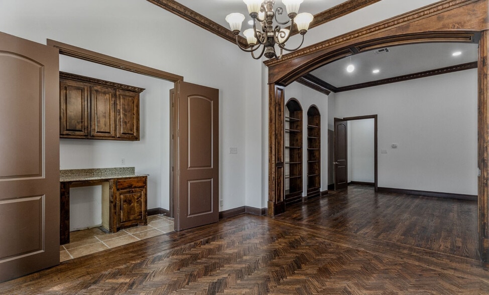 More Photos Of 5857 Park Vista Cir, Keller Office Residential For Sale