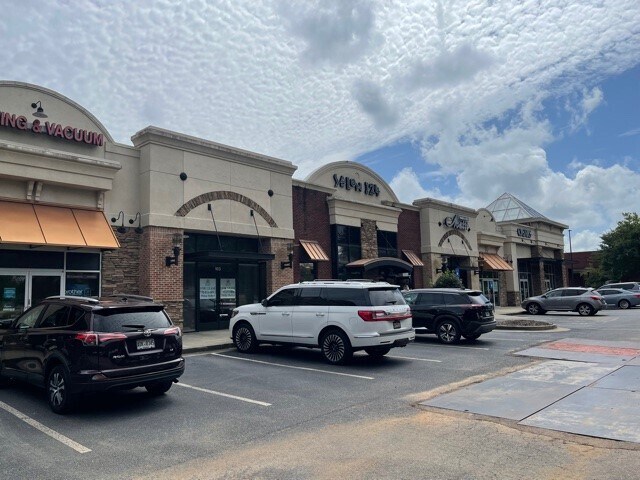 More Photos Of 6601-6603 Sugarloaf Pky, Duluth Storefront For Lease