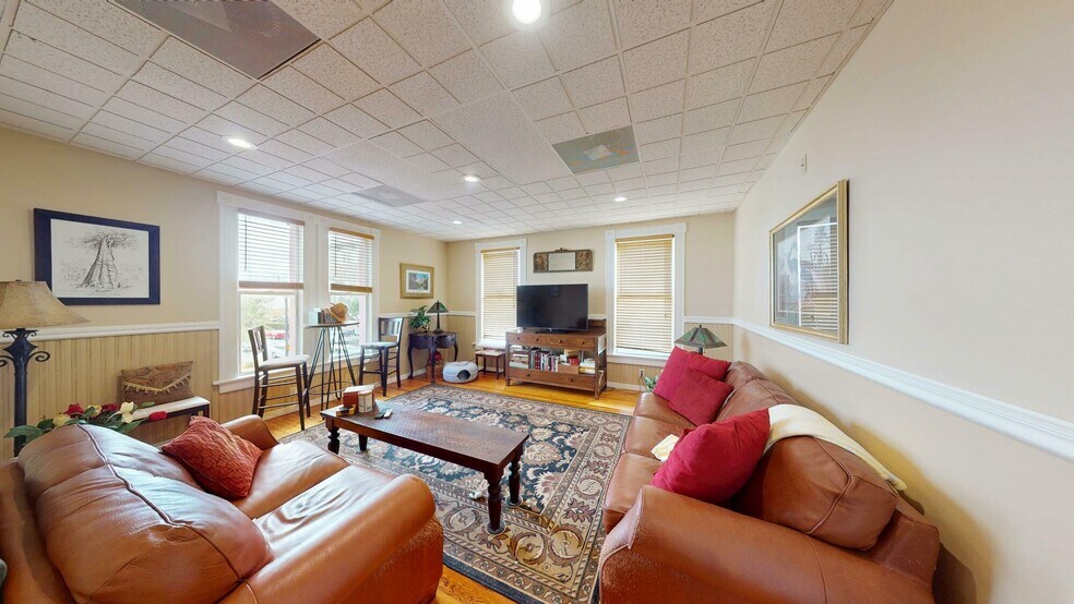 More Photos Of 101 W 1st St, Sanford Storefront For Sale