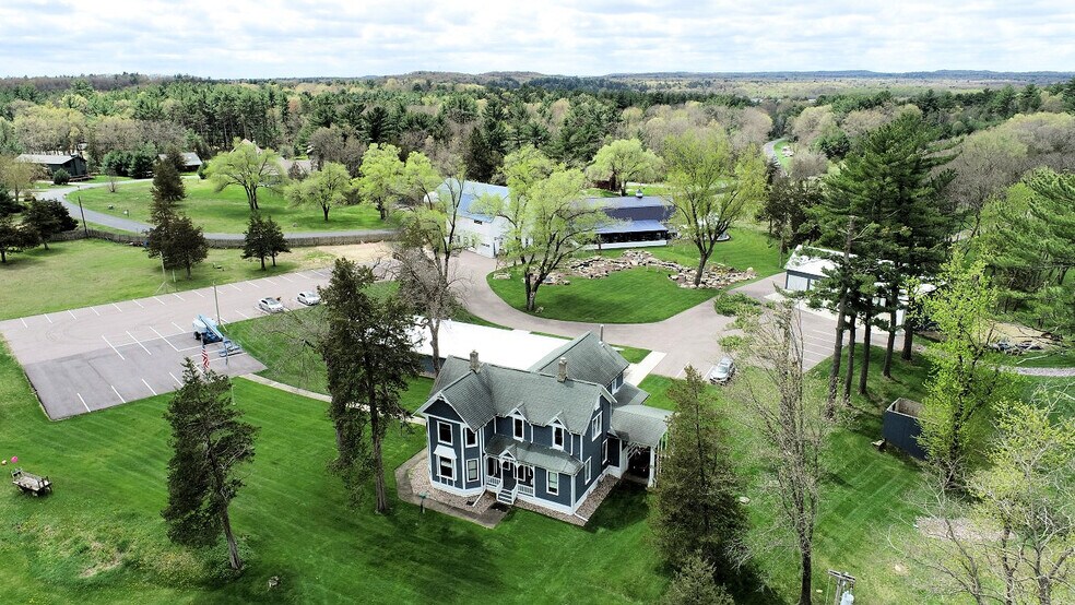 More Photos Of 3884 S Gillette Dr, Wisconsin Dells Lodge Meeting Hall For Sale