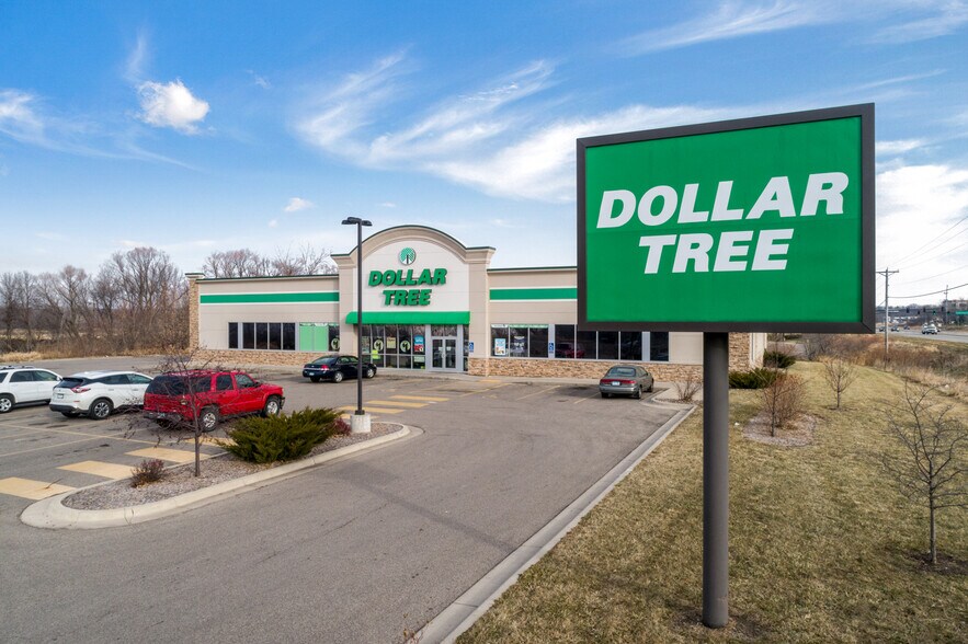 Primary Photo Of 2350 Bridgewater Ln, Northfield Freestanding For Sale