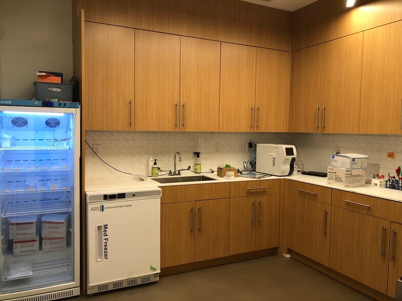 More Photos Of 677 Atlantic Ave, Brooklyn Apartments For Lease