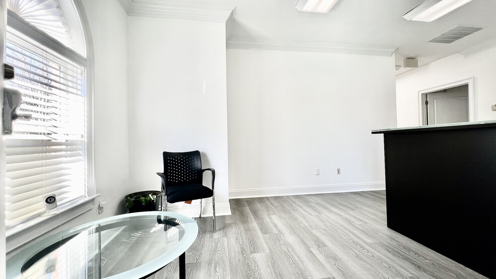 More Photos Of 4080 McGinnis Ferry Rd, Alpharetta Office For Lease