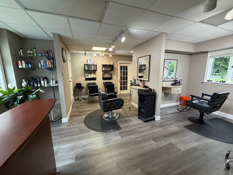 More Photos Of 59 Conz St, Northampton Freestanding For Lease