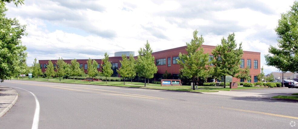 More Photos Of 16703 SE McGillivray Blvd, Vancouver Office For Lease