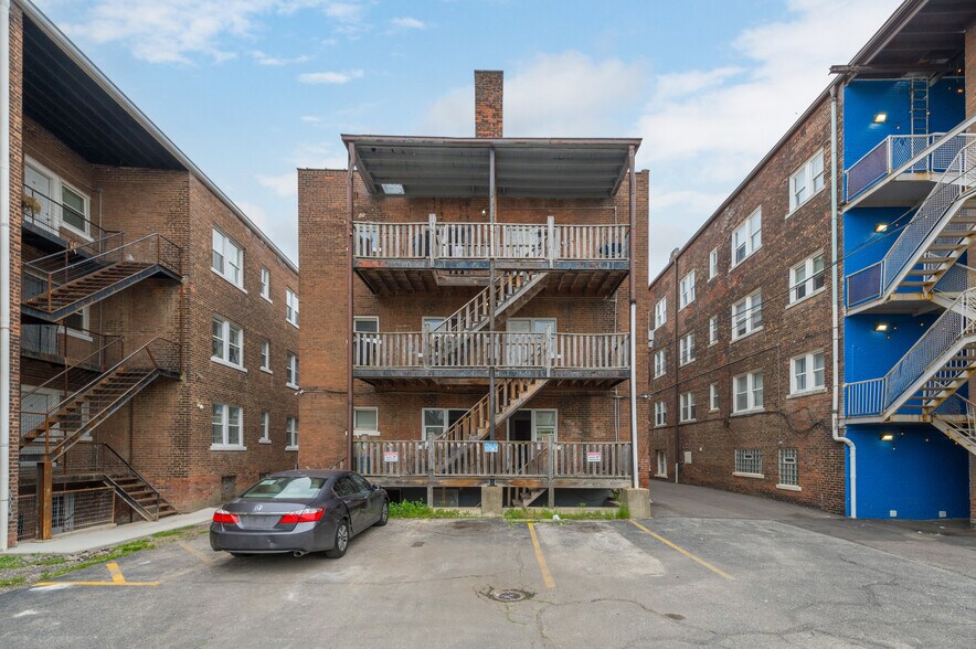 More Photos Of 14120 Superior Rd, Cleveland Multifamily For Sale