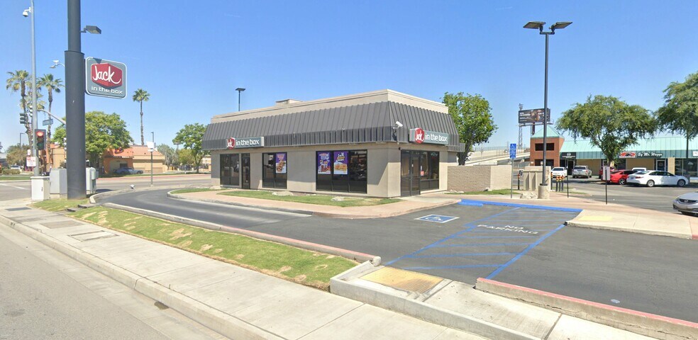 Primary Photo Of 1200 Oak St, Bakersfield Fast Food For Lease