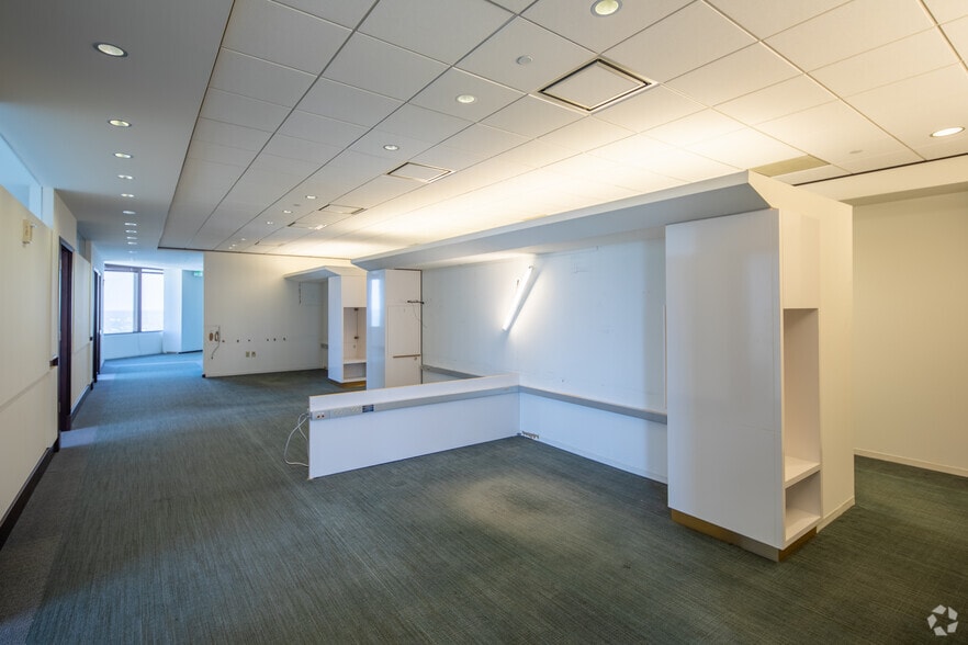 Photo of 39th Floor Ste 