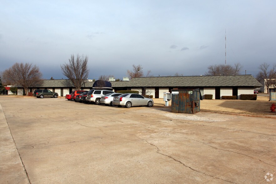 More Photos Of 770 NE 63rd St, Oklahoma City Office For Sale