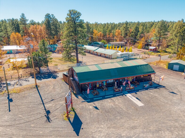 More Photos Of 4207 W White Mountain Blvd, Lakeside Restaurant For Sale