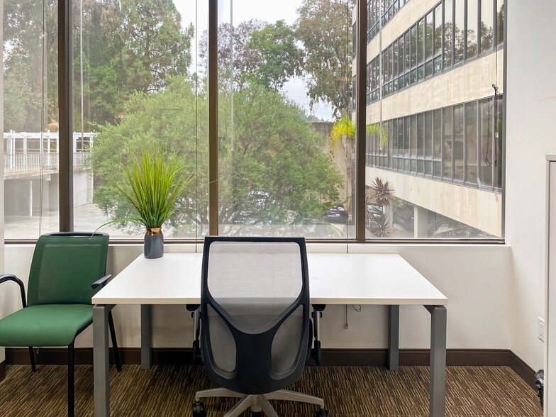 More Photos Of 609 Deep Valley Dr, Rolling Hills Estates Coworking Space