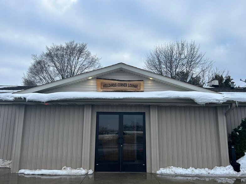 More Photos Of 3508 18th St, Wayland General Retail For Sale