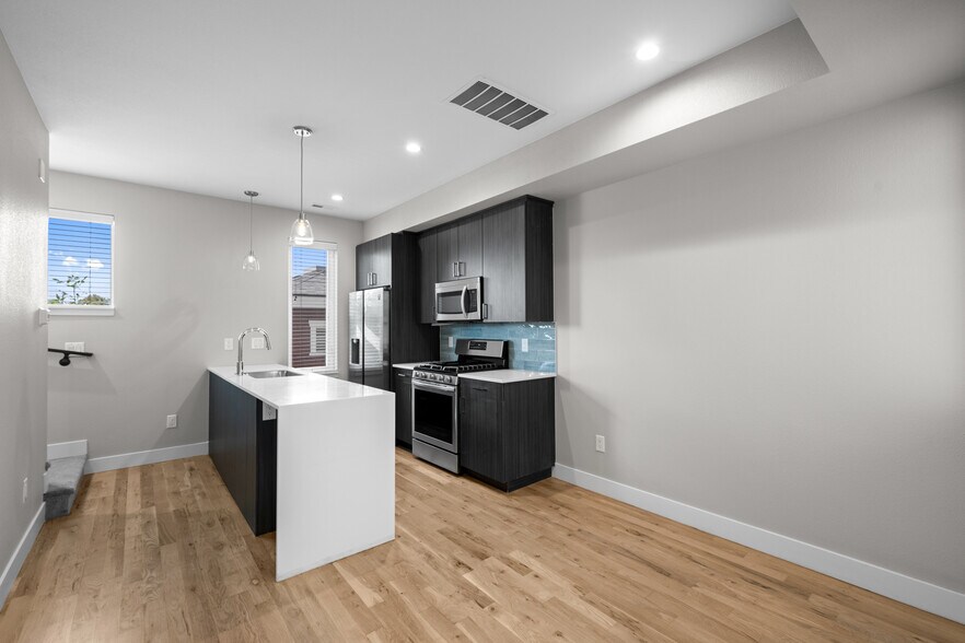 More Photos Of 5151 W 10th Ave, Denver Apartments For Sale