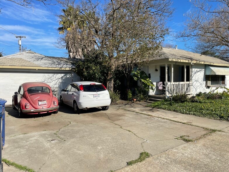 Primary Photo Of 921 Rivera Dr, Sacramento Apartments For Sale