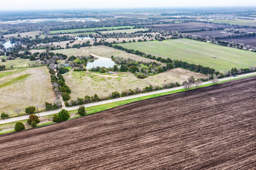 More Photos Of 1414 S Bluegrove Rd, Lancaster Land For Sale