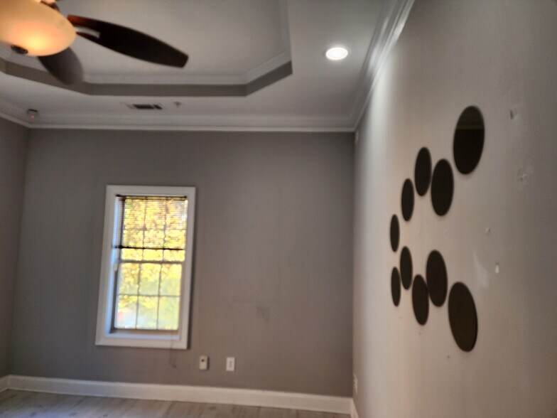 More Photos Of 4485 Tench Rd, Suwanee Office Residential For Lease