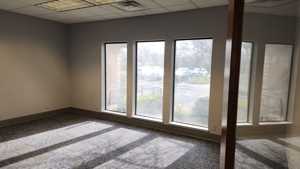 More Photos Of 1367 E Lassen Ave, Chico Office For Sale