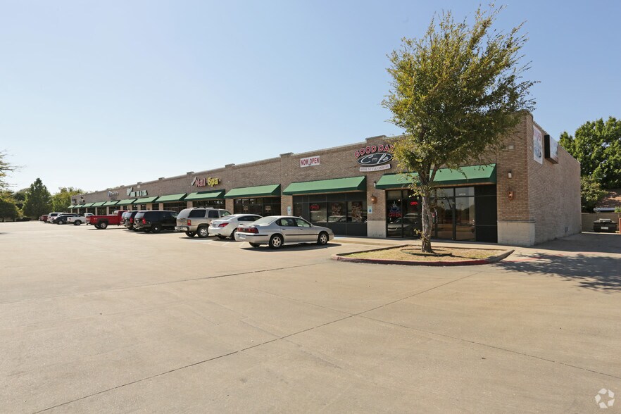 More Photos Of 3758 S Carrier Pky, Grand Prairie Unknown For Lease