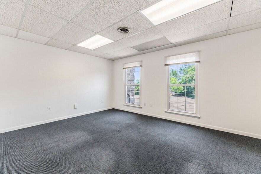 More Photos Of 330 Milltown Rd, East Brunswick Office For Sale