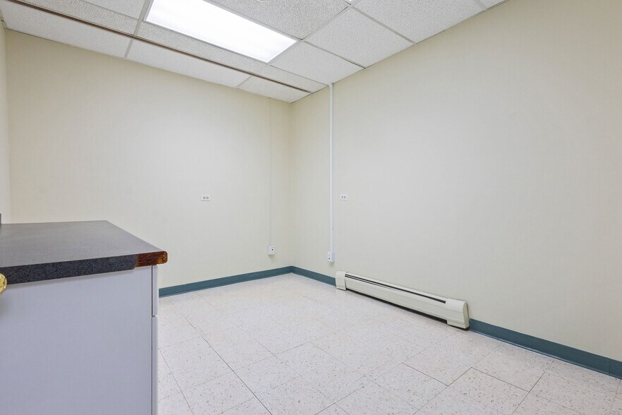 More Photos Of 311 N Midland Ave, Nyack Medical For Lease