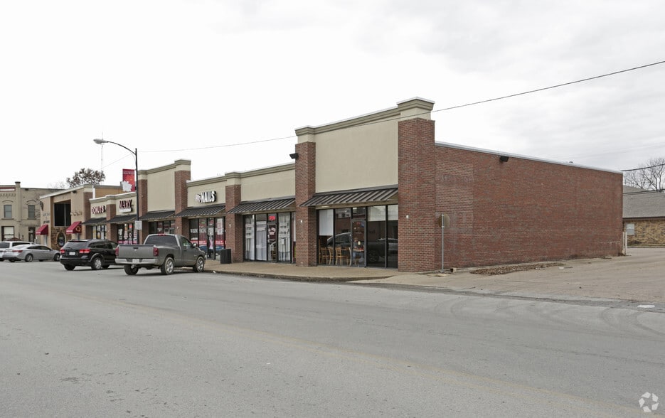 More Photos Of 209 N Ballard Ave, Wylie Storefront For Lease