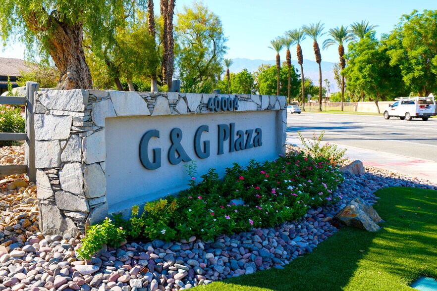 More Photos Of 40004 Cook St, Palm Desert Medical For Lease