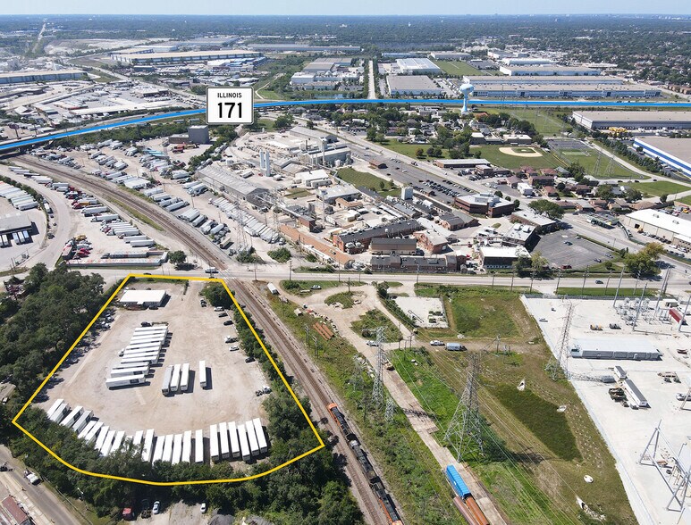 More Photos Of 5090 Lawndale Ave, McCook Land For Lease