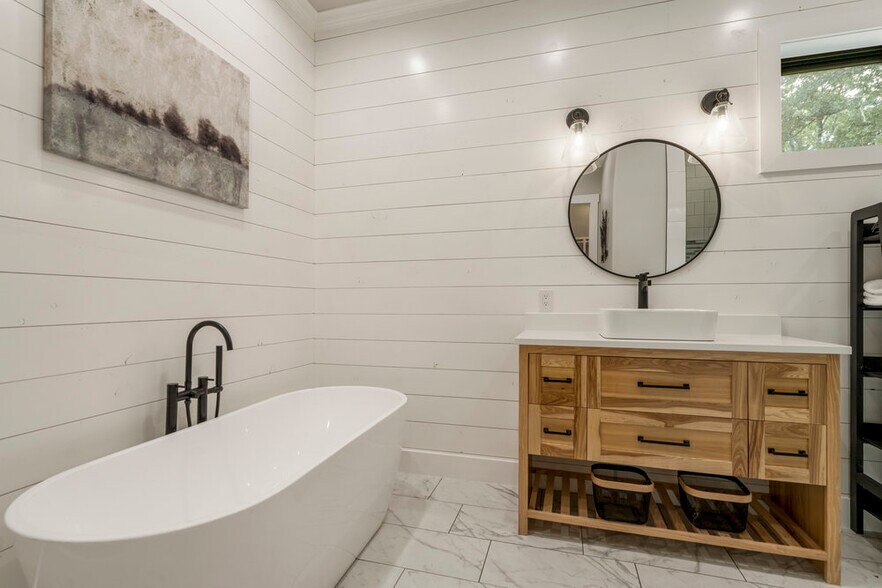 More Photos Of 19501 W 41st St, Sand Springs Specialty For Sale