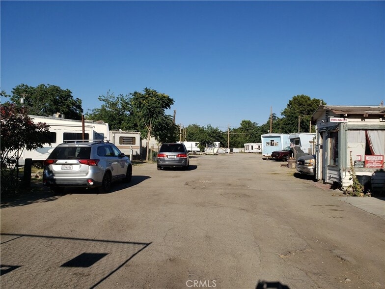 More Photos Of , Bakersfield Multifamily For Sale