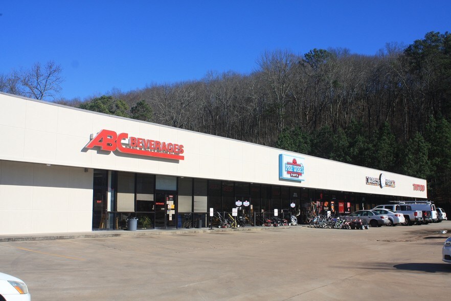 More Photos Of 5712 Chalkville Rd, Birmingham General Retail For Lease