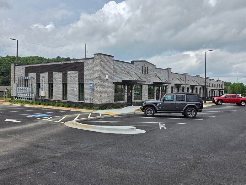 More Photos Of 54 Club Forest Rd, Dawsonville Office For Sale