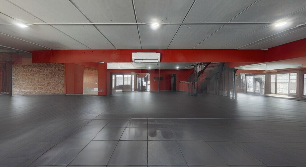 More Photos Of 3508 S Manhattan Ave, Tampa Health Club For Sale