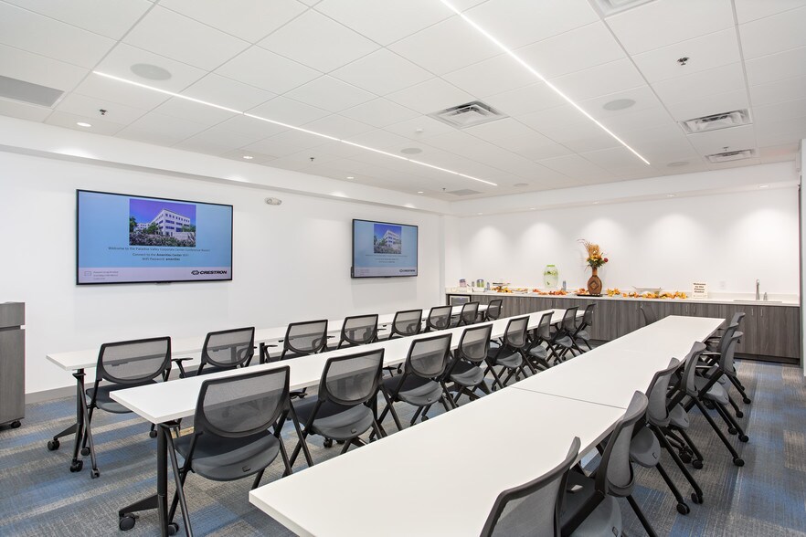 More Photos Of 4835 E Cactus Rd, Scottsdale Office For Lease