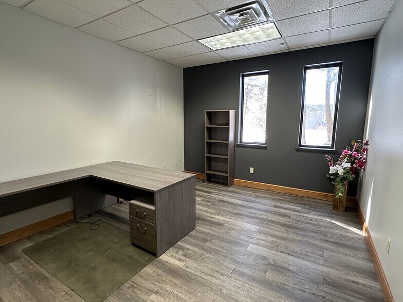 More Photos Of 6629 W Central Ave, Toledo Office For Lease