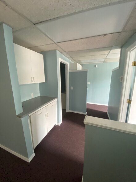More Photos Of 74 Plain St, Brockton Office For Lease