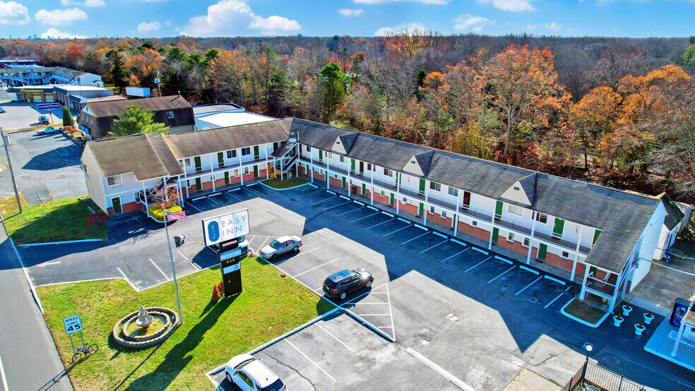 More Photos Of 930 White Horse Pike, Absecon Hotel For Sale