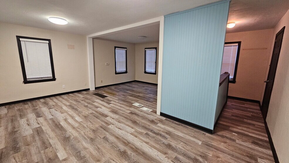 More Photos Of 2055 S Main St, Akron Office For Lease