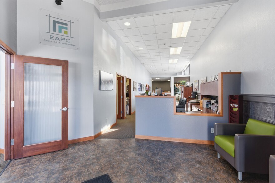 More Photos Of 218 Minnesota Ave NW, Bemidji Medical For Sale