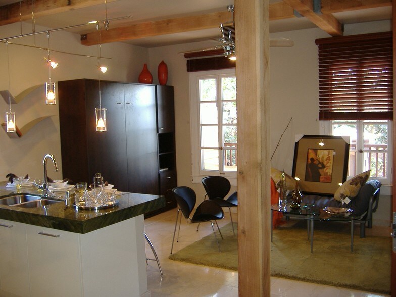 More Photos Of 116-120 I St, Sacramento Apartments For Sale