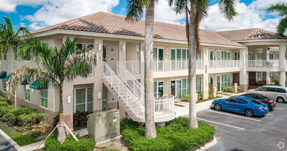 More Photos Of 5220 S University Dr, Davie Office For Lease
