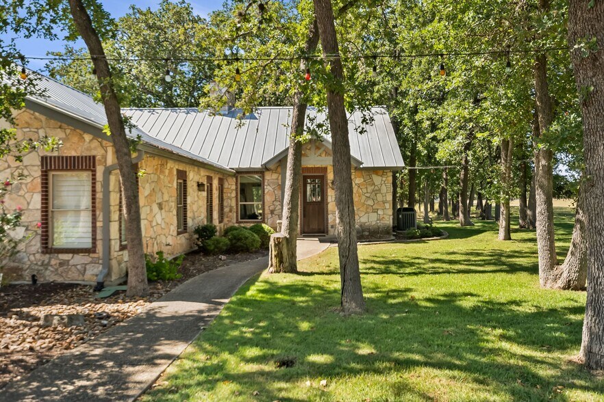 More Photos Of 5+ Old Fredericksburg Rd, Boerne Land For Sale