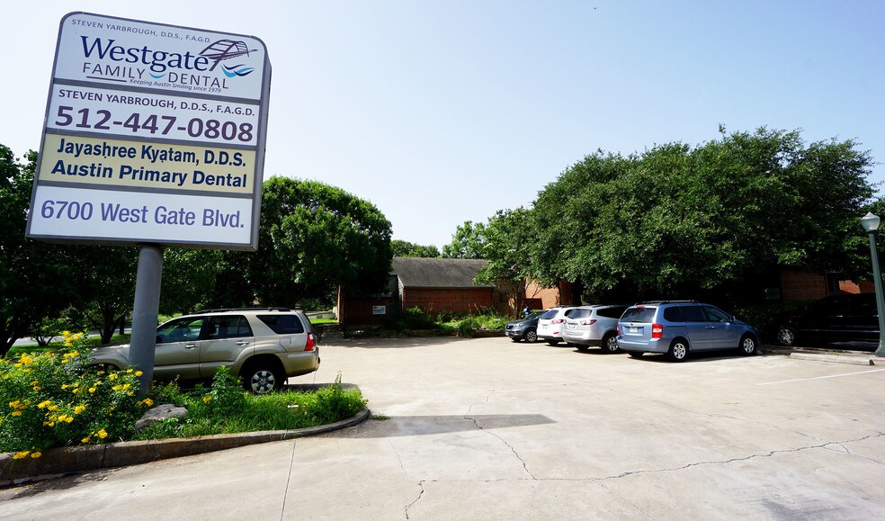 More Photos Of 6700 West Gate Blvd, Austin Medical For Lease